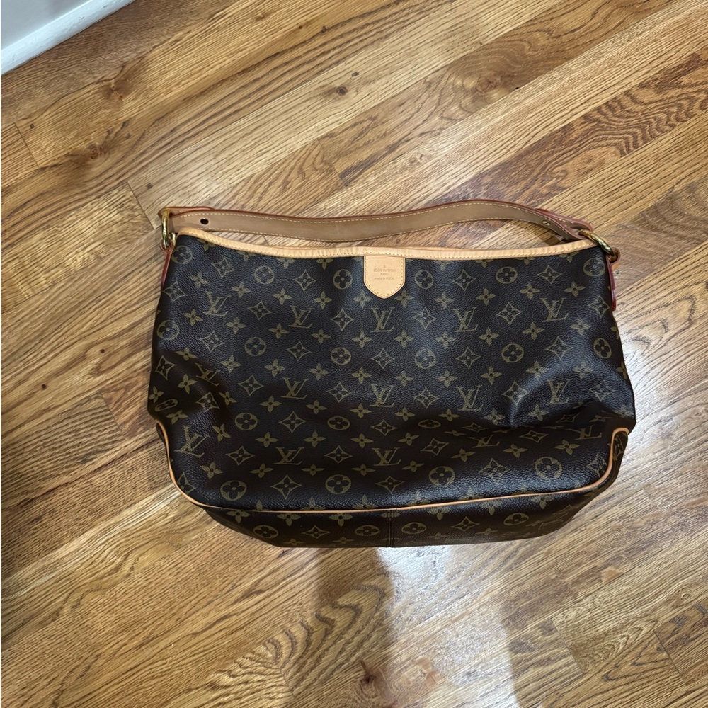 Louis Vuttion delightful